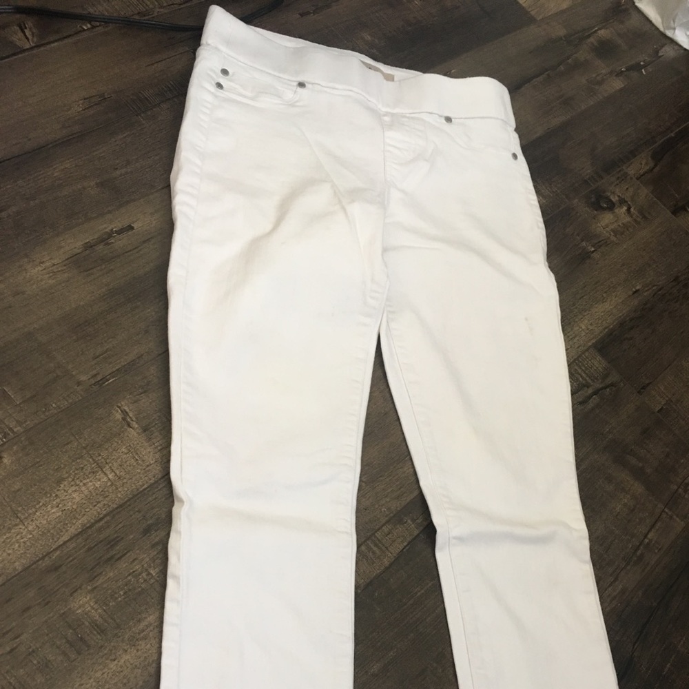 Liverpool the Capri 2/26 White